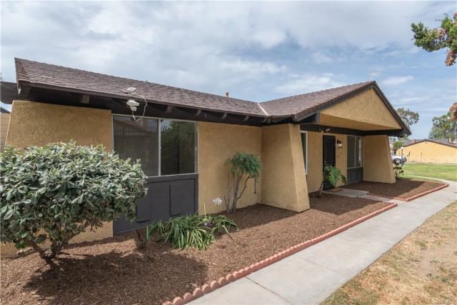 1231 S Buena Vista, Hemet, CA 92543