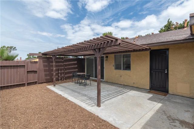1231 S Buena Vista, Hemet, CA 92543