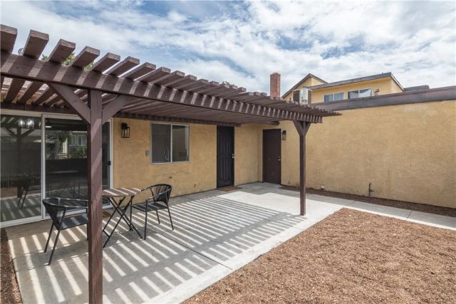 1231 S Buena Vista, Hemet, CA 92543