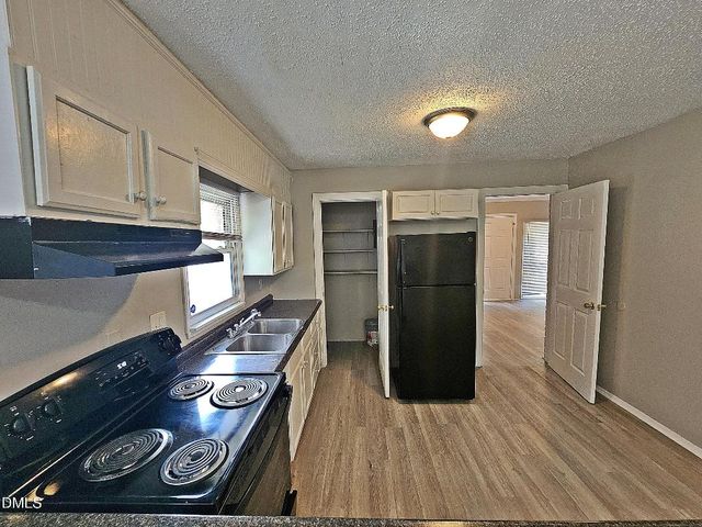 1312 Parks Village Road, Zebulon, NC 27597