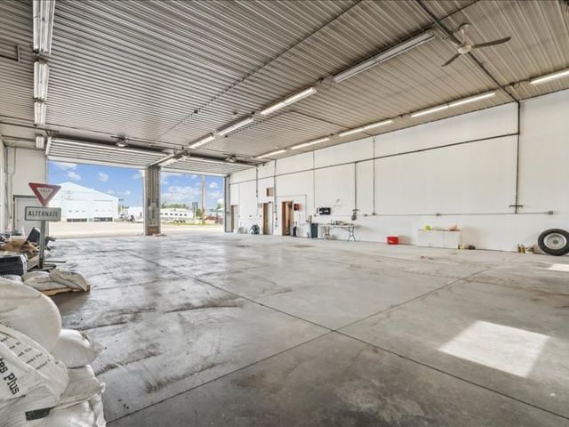 265 35th Street, Marion, IA 52302