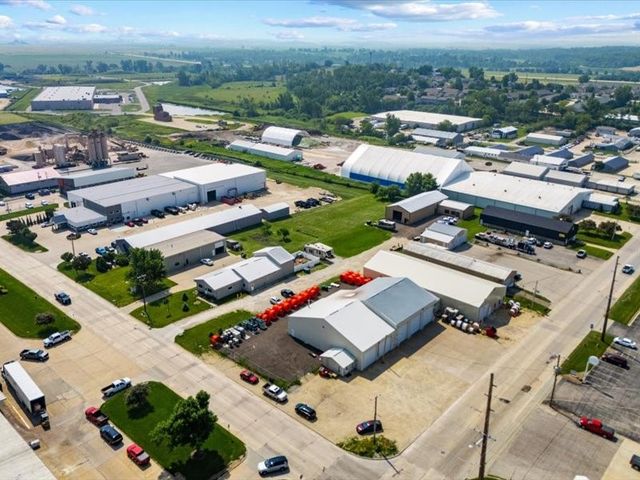 265 35th Street, Marion, IA 52302