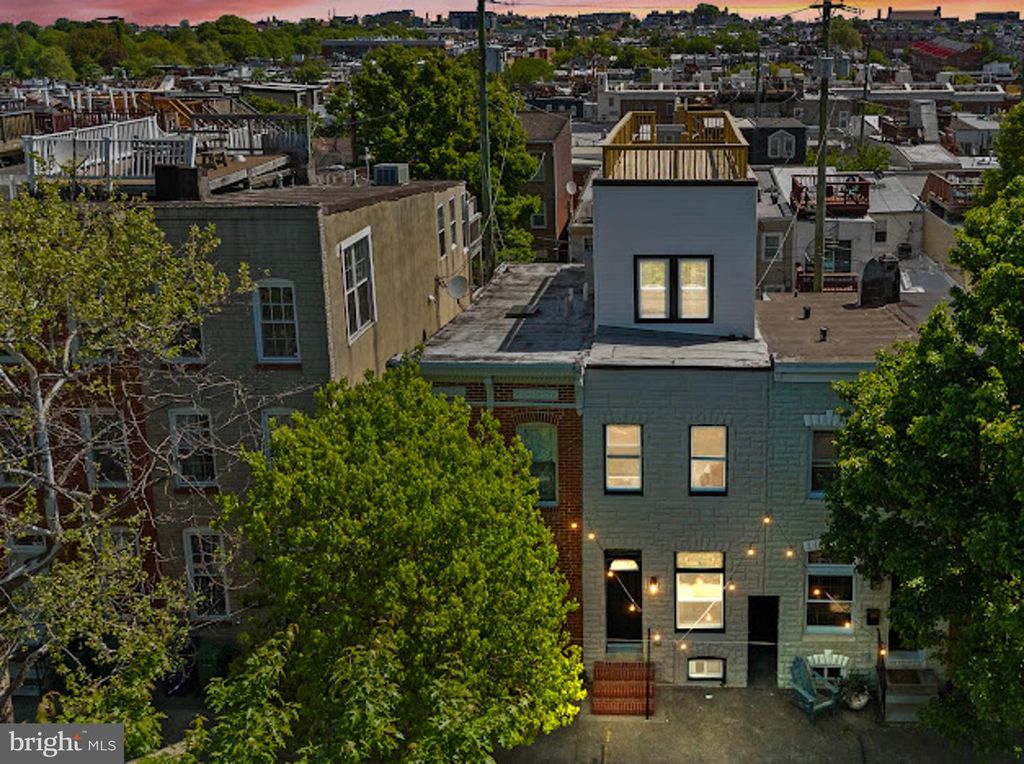 Image 53 of property listing at 607 S MILTON AVE, Baltimore, MD 21224