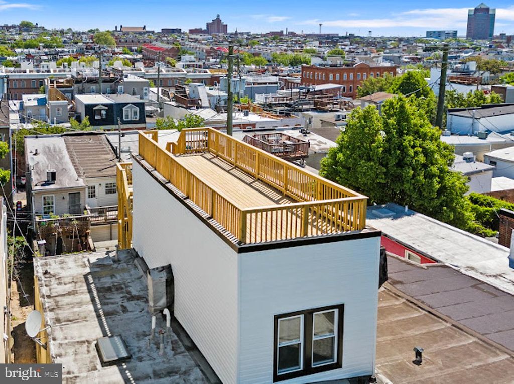 Image 54 of property listing at 607 S MILTON AVE, Baltimore, MD 21224