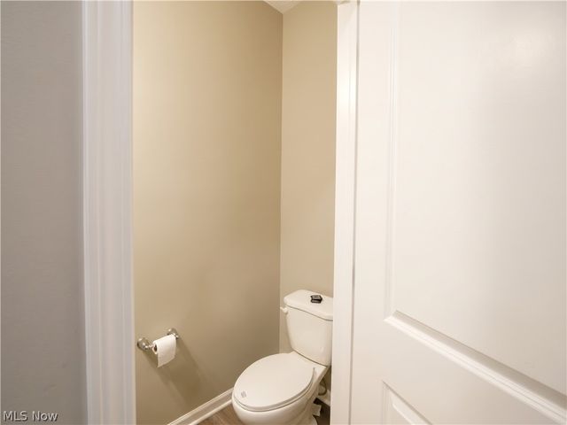 3397 Buckeye Trail, Uniontown, OH 44685