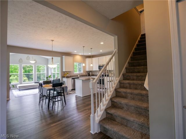 3397 Buckeye Trail, Uniontown, OH 44685