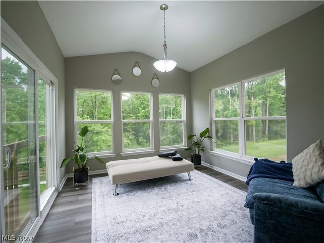 3397 Buckeye Trail, Uniontown, OH 44685