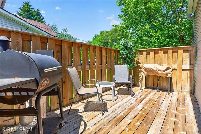 701 69th Avenue N, Brooklyn Center, MN 55430