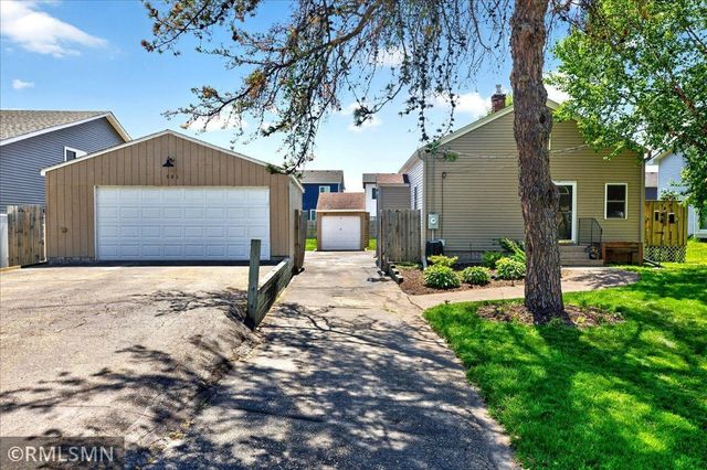701 69th Avenue N, Brooklyn Center, MN 55430