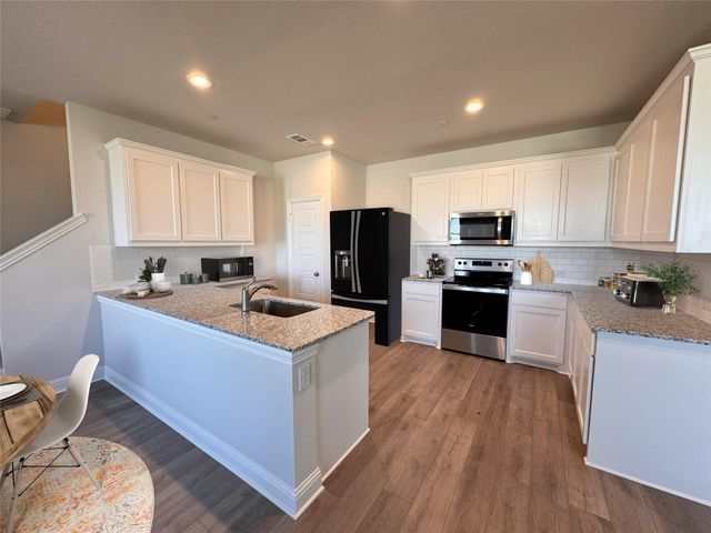 1909 Ethereal Lane, Waxahachie, TX 75165