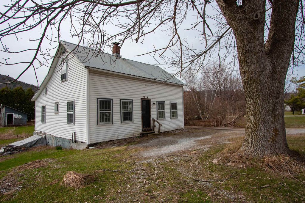 7016 Route 30, Pawlet, VT 05761