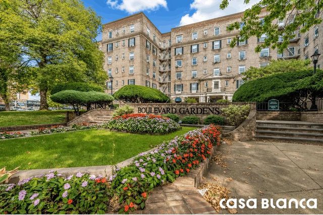 5523 31st Ave Apt 4H, New York City, NY 11377