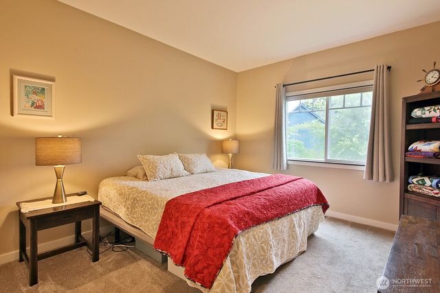 5655 Pauleina Court, Freeland, WA 98249