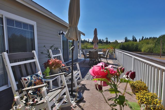 5655 Pauleina Court, Freeland, WA 98249