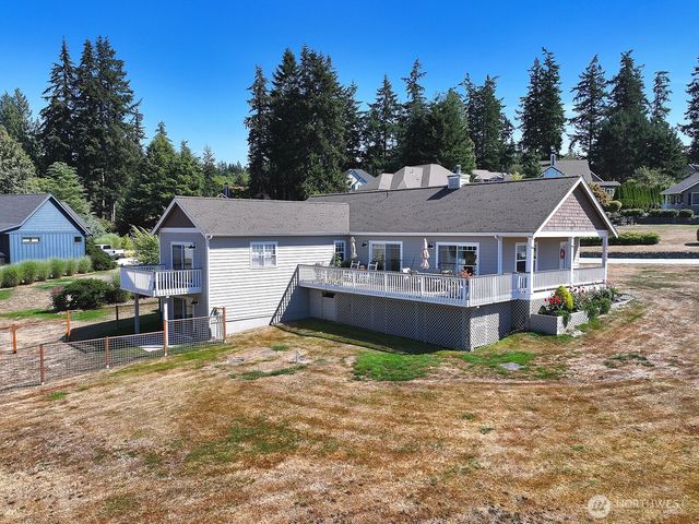 5655 Pauleina Court, Freeland, WA 98249