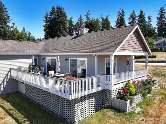 5655 Pauleina Court, Freeland, WA 98249
