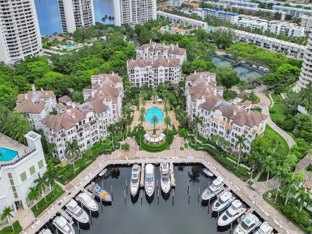 3500 Island Blvd D-203, Aventura, FL 33160