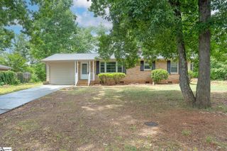 31 Blue Mountain Drive, Greenville, SC 29617