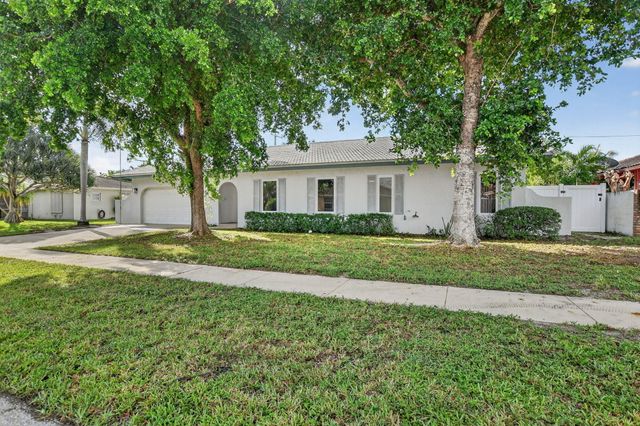 1544 NW 9th Street, Boca Raton, FL 33486