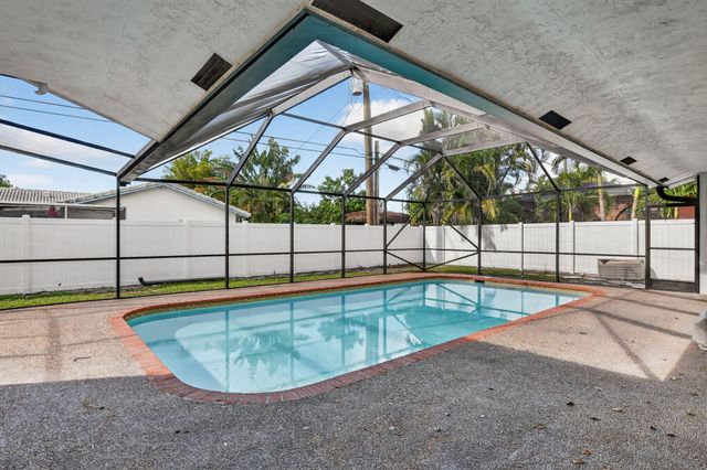 1544 NW 9th Street, Boca Raton, FL 33486