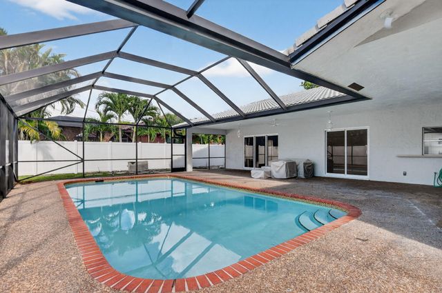 1544 NW 9th Street, Boca Raton, FL 33486