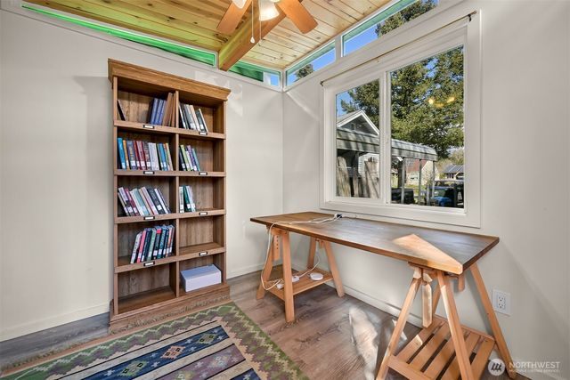 503 W Illinois Street, Bellingham, WA 98225