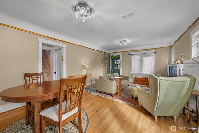 503 W Illinois Street, Bellingham, WA 98225