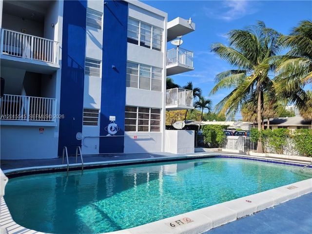 2175 NE 170th St 108, North Miami Beach, FL 33162