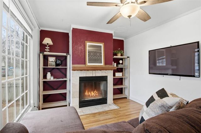 2607 6th Street, Eau Claire, WI 54703