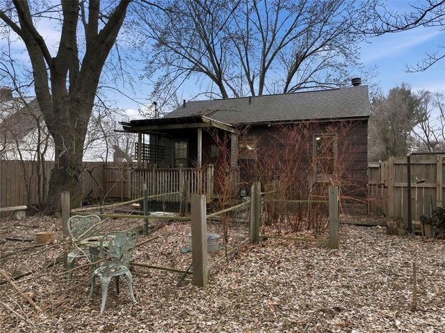 2607 6th Street, Eau Claire, WI 54703