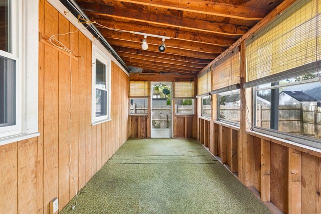 15 Anthony Rd, Yarmouth, MA 02673