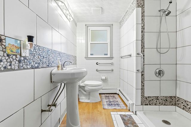 15 Anthony Rd, Yarmouth, MA 02673