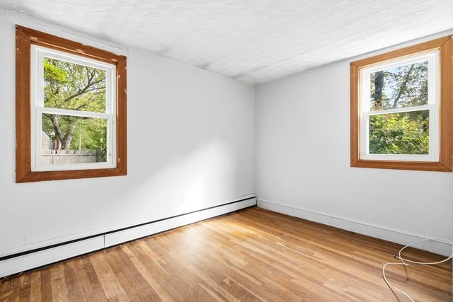 15 Anthony Rd, Yarmouth, MA 02673