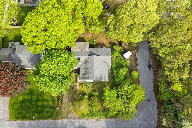 15 Anthony Rd, Yarmouth, MA 02673