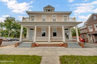 8 S 7th Street A, Wilmington, NC 28401