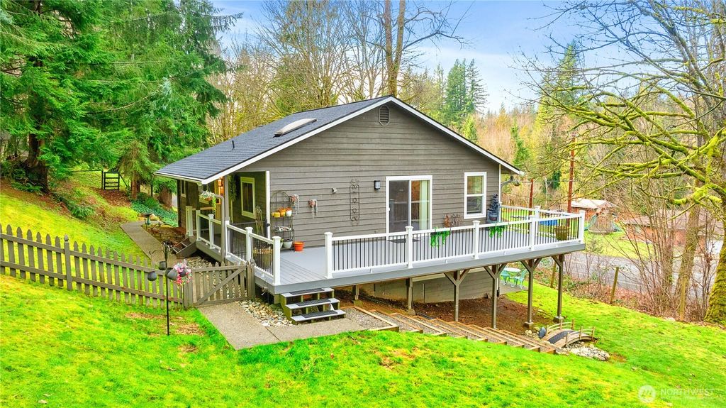 25122 Florence Acres Road, Monroe, WA 98272