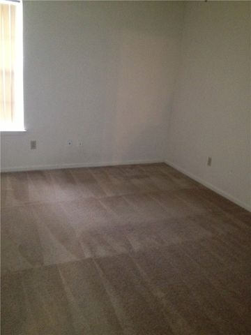 1110 Spring Loop D, College Station, TX 77840