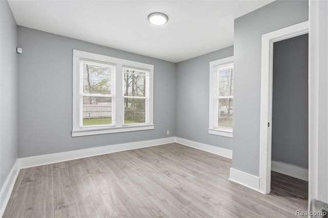 16614 Sunderland Road, Detroit, MI 48219