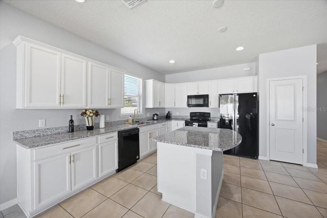 5118 CLAREMONT COURT, Polk City, FL 33868