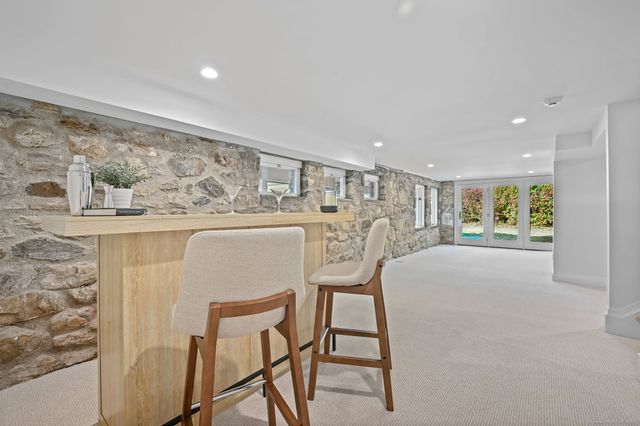 71 Peaceable Ridge Road, Ridgefield, CT 06877