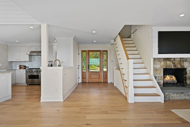 71 Peaceable Ridge Road, Ridgefield, CT 06877