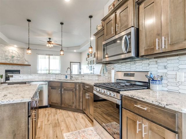 1378 County St 2977, Blanchard, OK 73010
