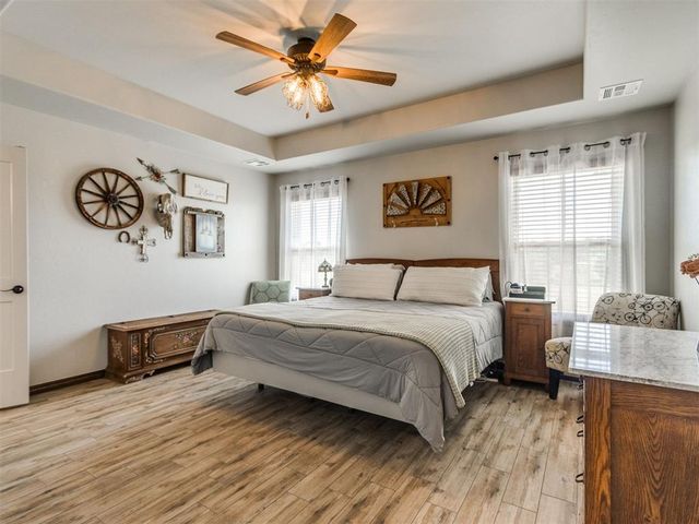 1378 County St 2977, Blanchard, OK 73010