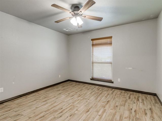 1378 County St 2977, Blanchard, OK 73010