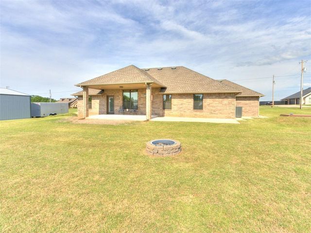 1378 County St 2977, Blanchard, OK 73010