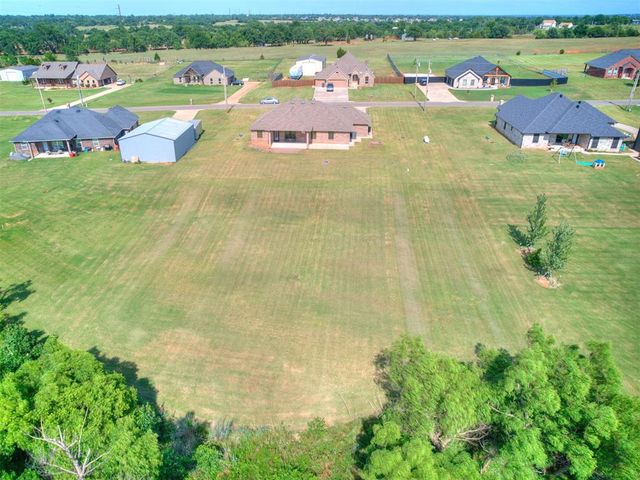 1378 County St 2977, Blanchard, OK 73010