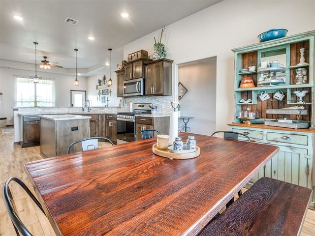 1378 County St 2977, Blanchard, OK 73010