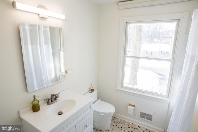 5 BIRCH KNOLL ROAD, Wilmington, DE 19810