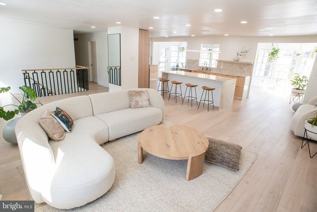 5 BIRCH KNOLL ROAD, Wilmington, DE 19810