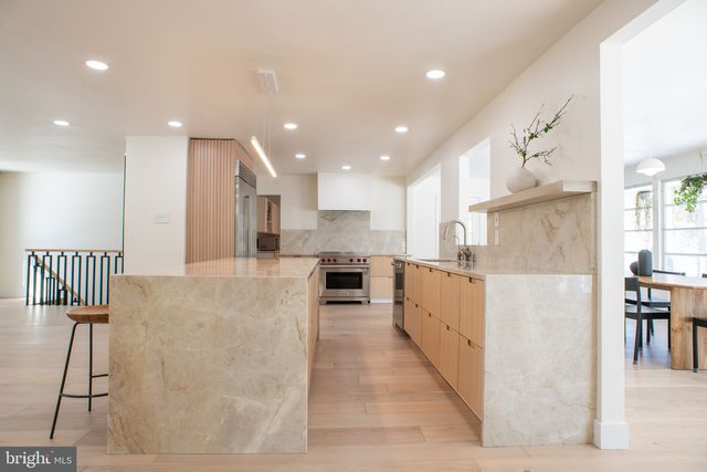 5 BIRCH KNOLL ROAD, Wilmington, DE 19810